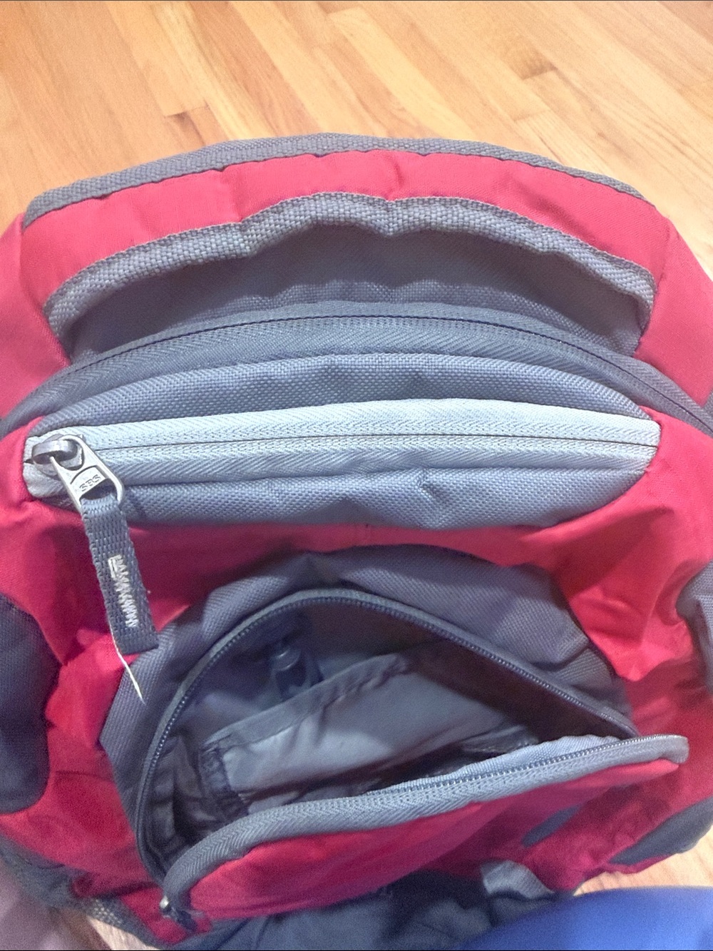 Backpack - Picture 8 of 10